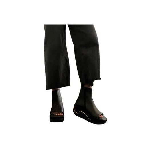 4CCCCEES Black/Gold Mesh Platform Ankle Boots Open Toe Side Zip NWOB EU 40 US 9 - Picture 4 of 15